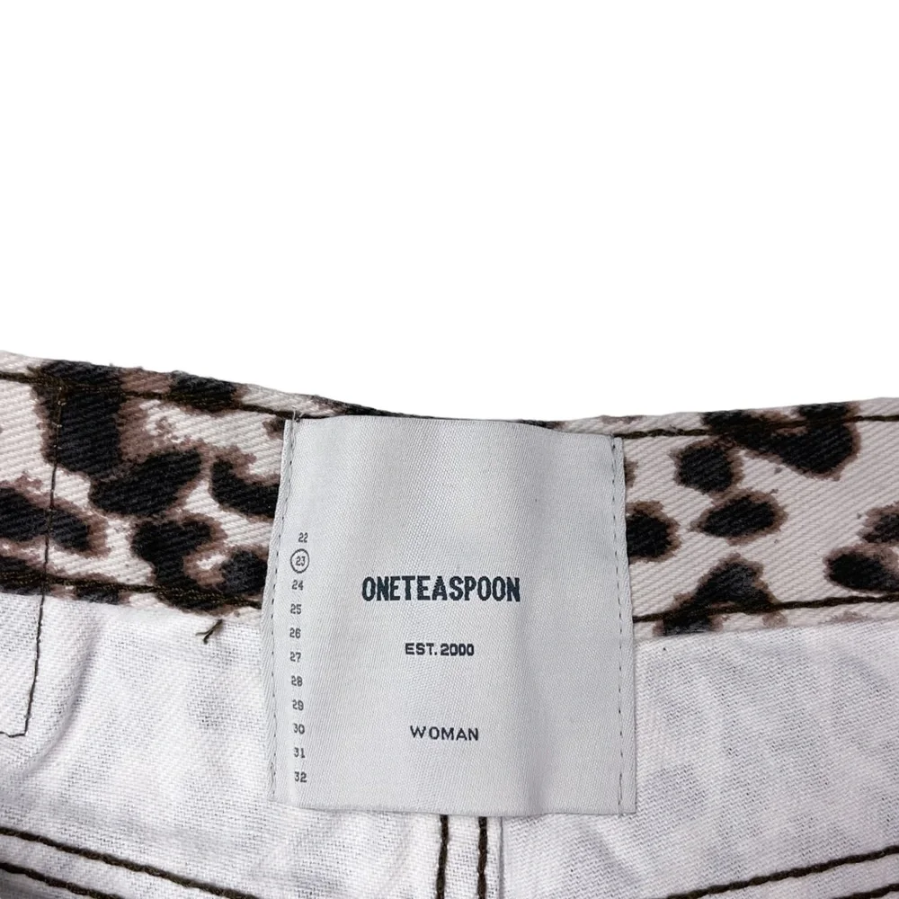 ONETEASPOON | Cut Off Truckers Mid-Waist Long Length Shorts